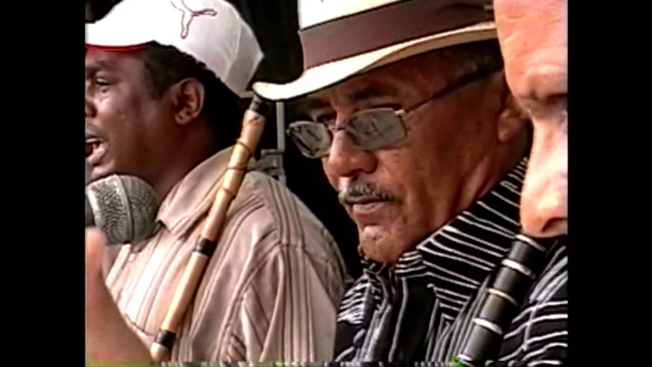 maracatu aguia dourada  MESTRE ZE GALDINO