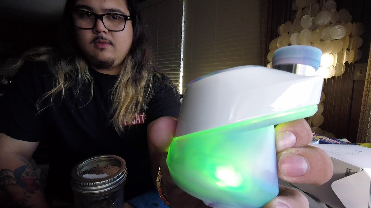 Puffco Peak Unboxing *Lucid Lightning*