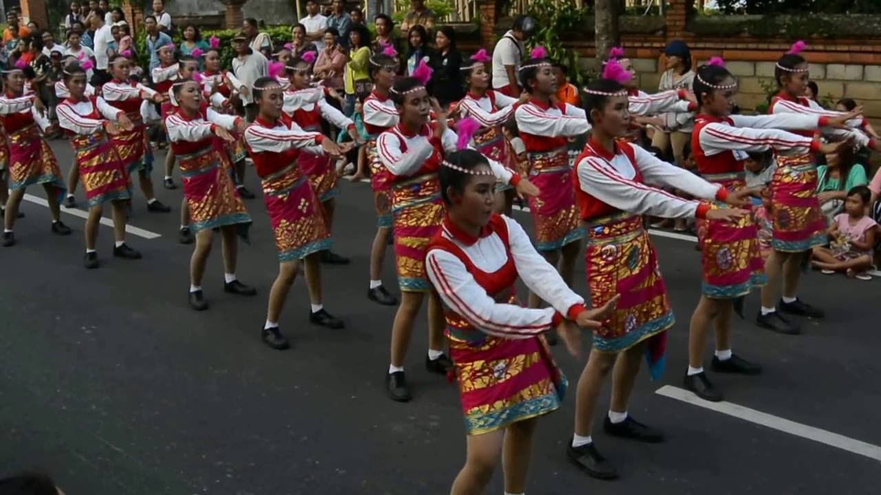 Lomba Gerak Jalan Indah No Urut 27 Kab. Gianyar HUT RI ke 71