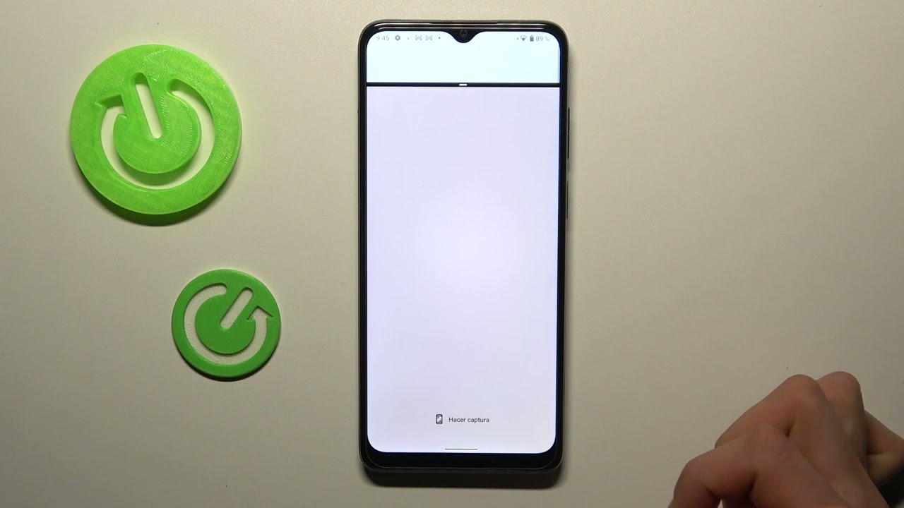 Como dividir la pantalla en Motorola Moto E22