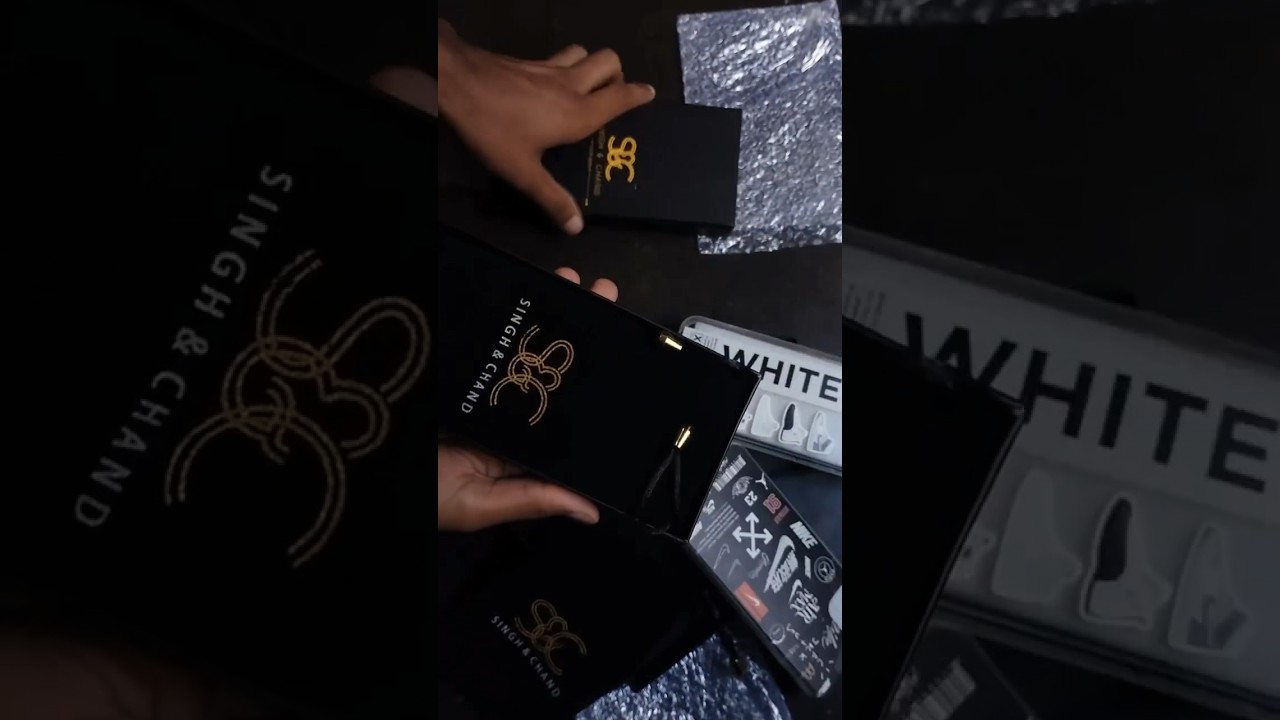 SINGH & CHAND PHONE CASE UNBOXING EXPERIENCE. #iphone14case #smartphone #applecase #singhchand