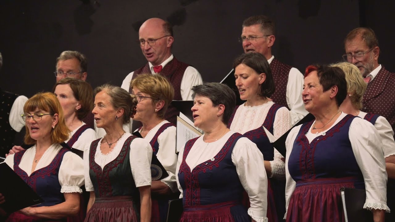 A ganze Weil - Chor & Volkstanzgruppe Krems/Lerchenfeld