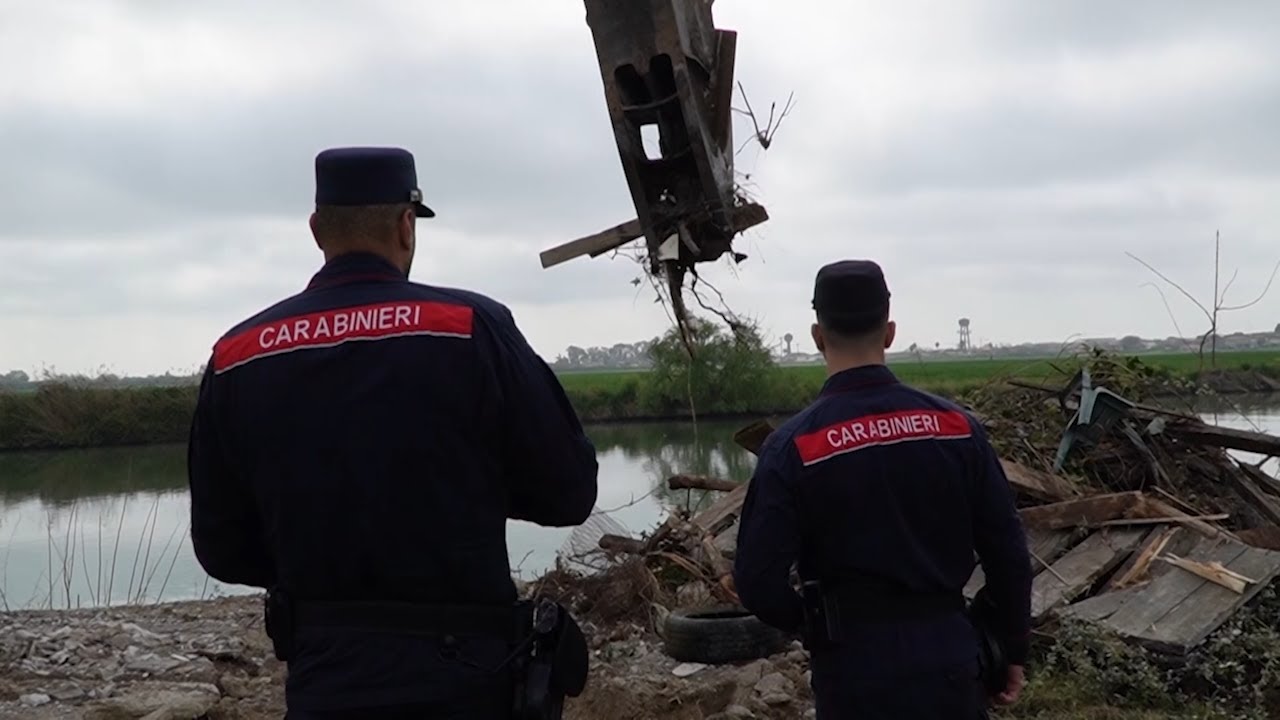 Fiume Volturno, abbattute 60 strutture per la pesca abusiva