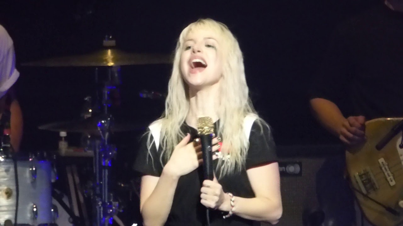 16/19 Paramore - Ain't It Fun w/Adrianna @ The Theater at MGM National Harbor, Oxon Hill, MD 9/13/17