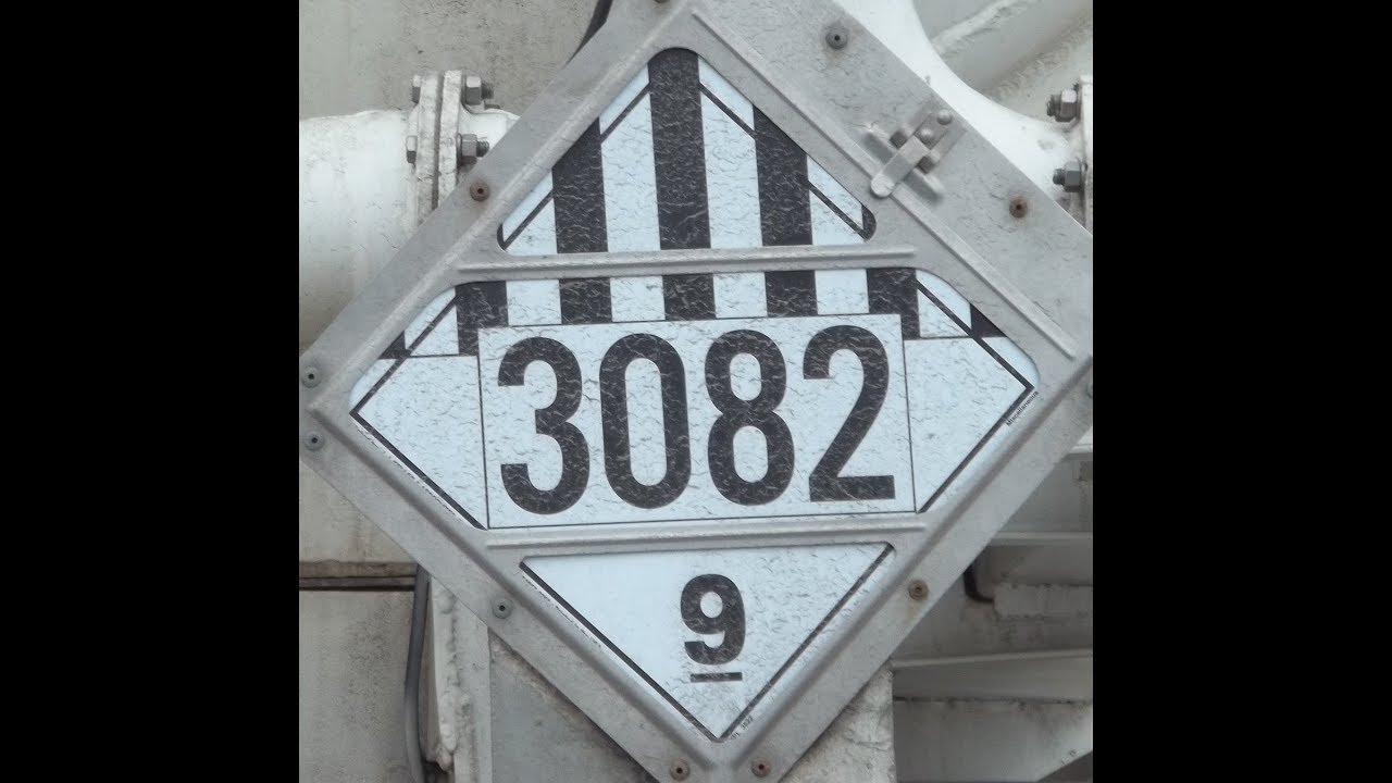 Is the Class 9 Miscellaneous placard required to be displayed on a vehicle in the U.S.?