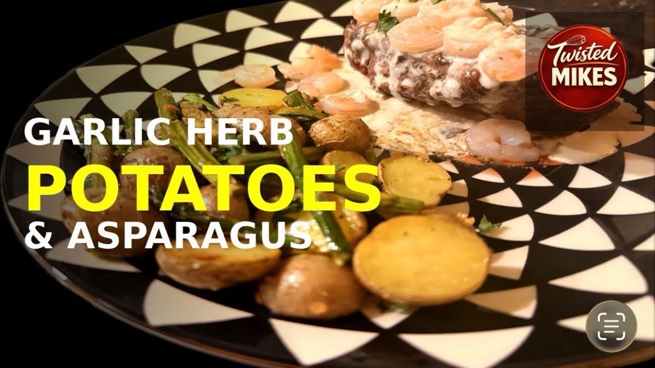 Картофель с чесноком и травами и спаржа