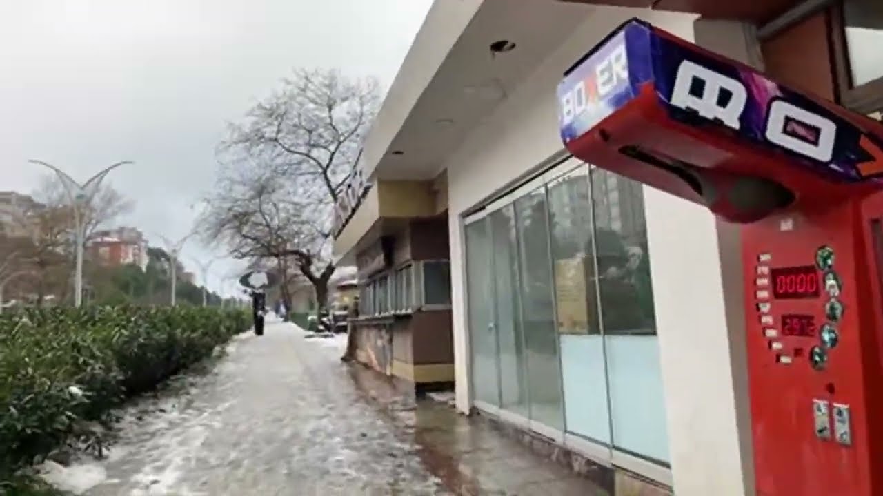 Zonguldak’ta karlı bir cuma günü