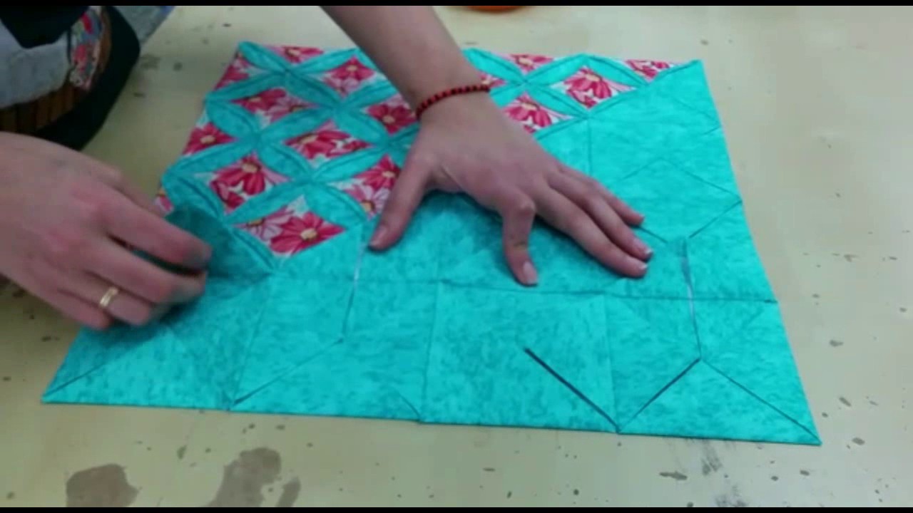 TUTORIAL Nº8 PATCHWORK CATHEDRAL WINDOWS