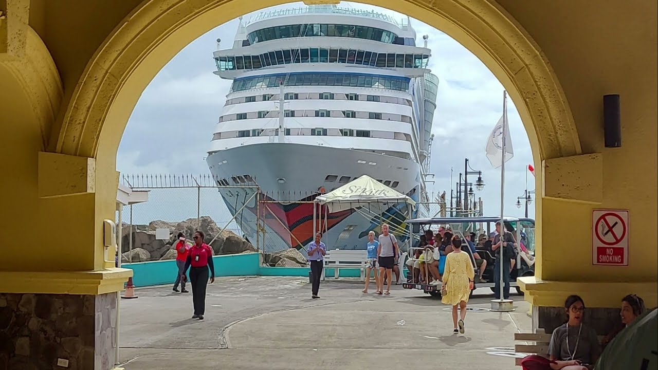 AIDAdiva 2024 to ST. KITTS. Karibbean Sea.  AMERICA. COSTA.