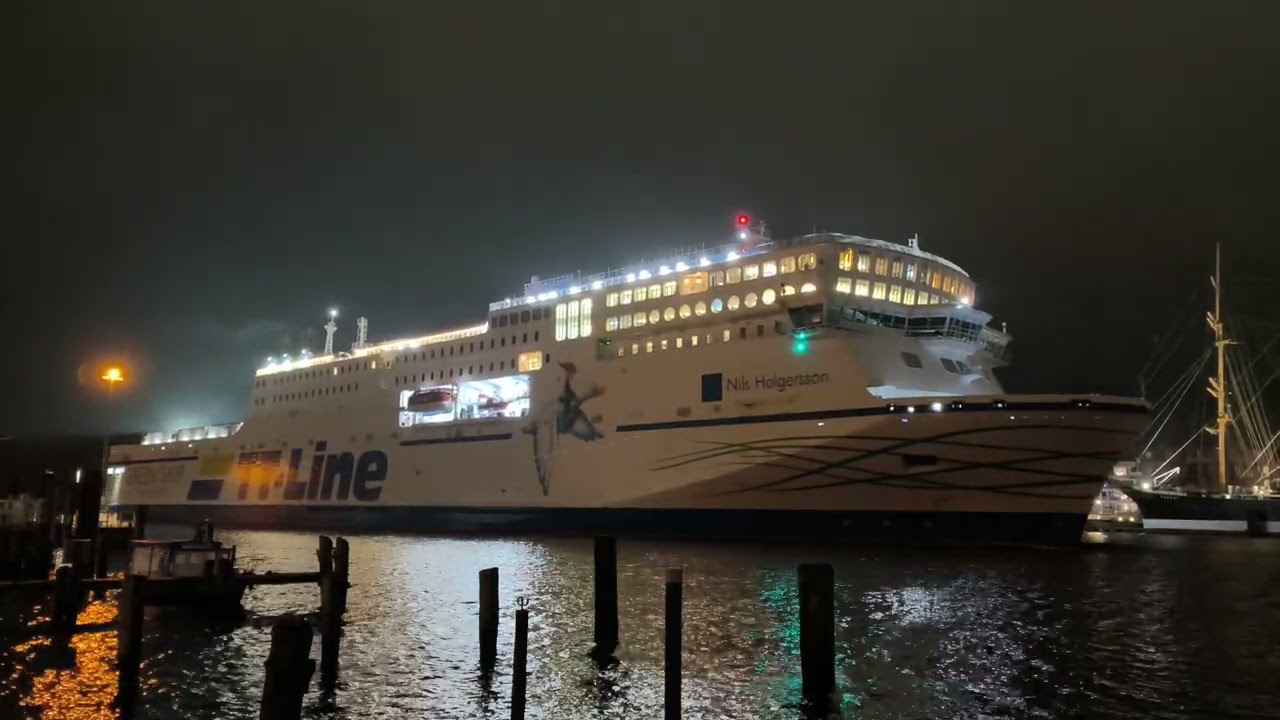 Nils Holgersson einlaufend Travemünde