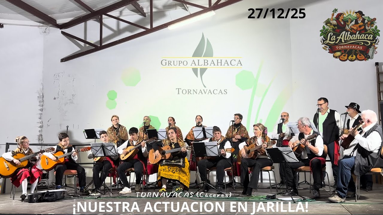 Actuación del grupo "La Albahaca" de Tornavacas (Cáceres) en Jarilla