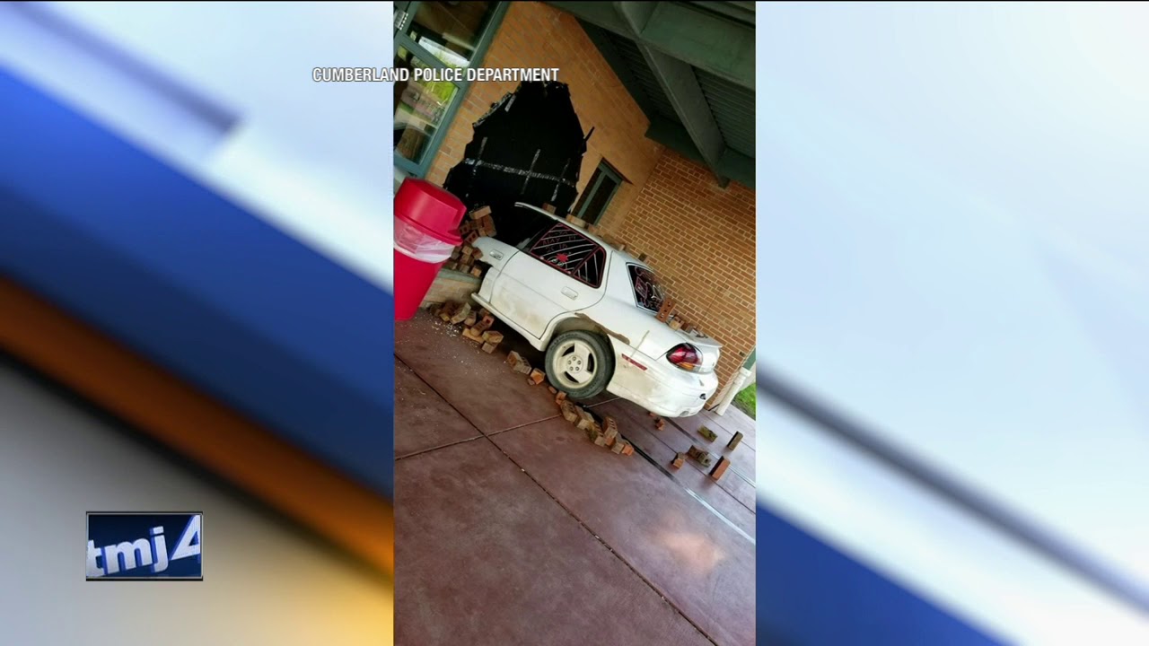 Cumberland, Wisconsin police salute epic senior prank