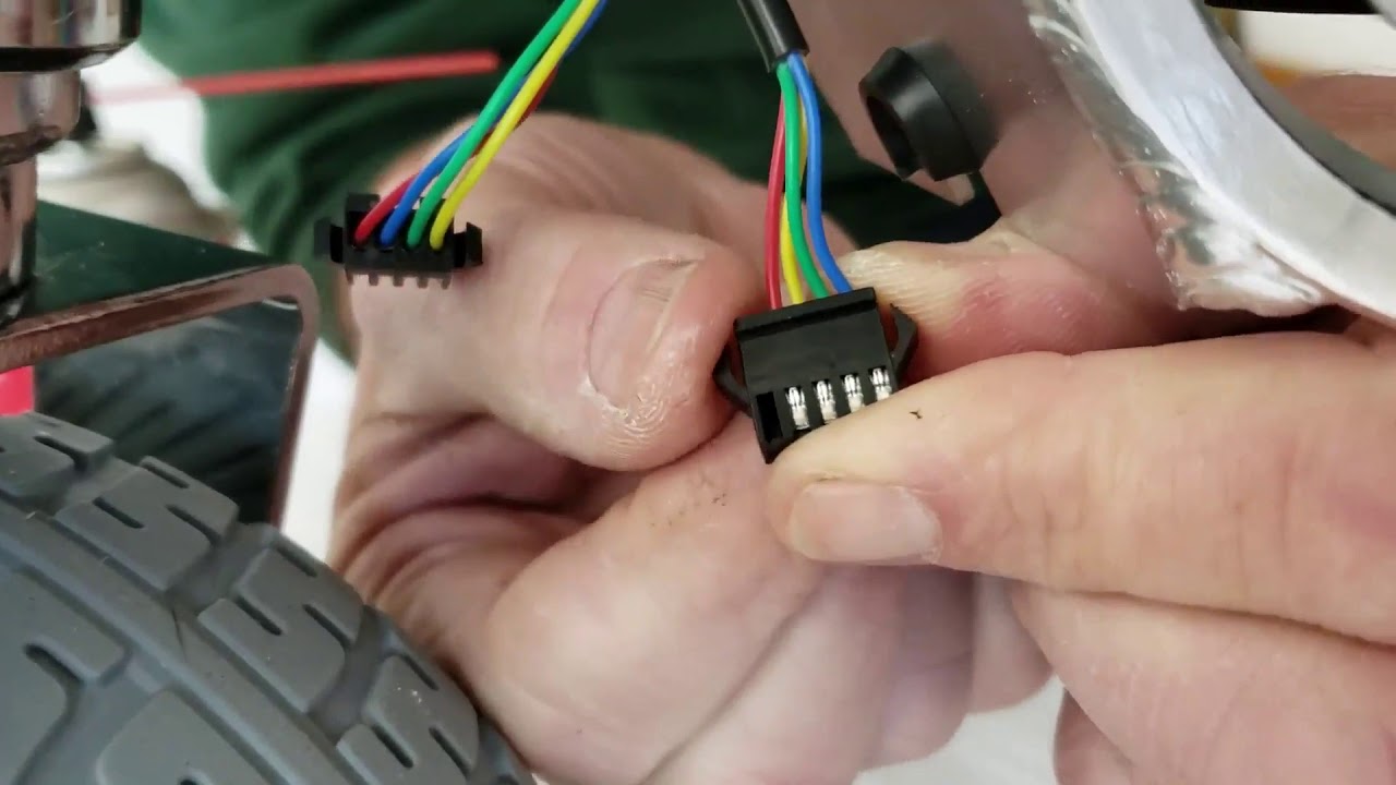 Cleaning the Junction Box (J-Box) Connections - TravelScoot Mobility Scooters