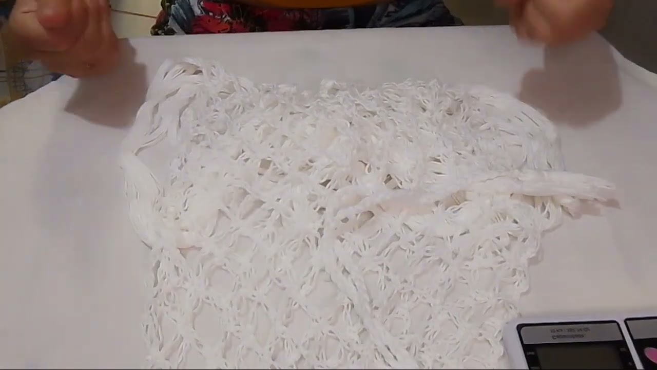 Lindo Lucky moda praia modelo macramé tamanho P amarelo com branco 