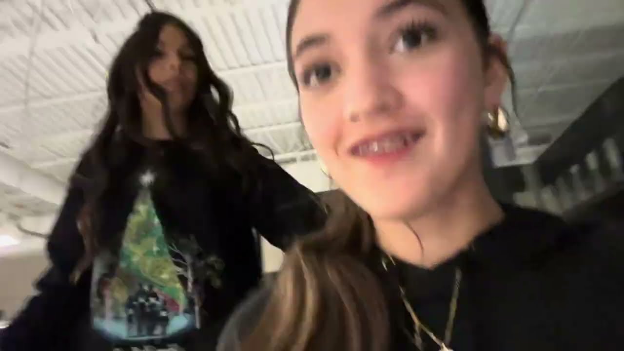 EXPLORING ARE SCHOOL AFTER HOURS #scary #inschool #tiktokvideo 