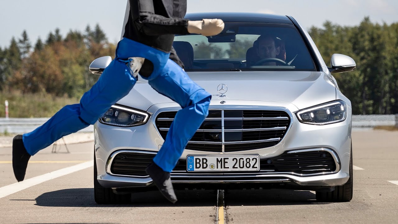 Mercedes S-Class 2021 года - интеллектуальный драйв