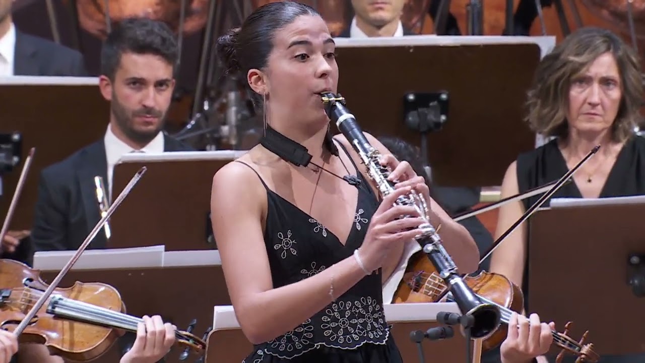 I Gala Clásica de Jóvenes Talentos - Claudia Alonso Martín de 17 años (Clarinete) - Weber