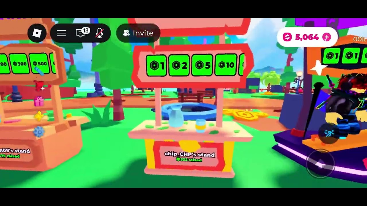 DONATING OVER 1k Robux TO LUCKY PEOPLE