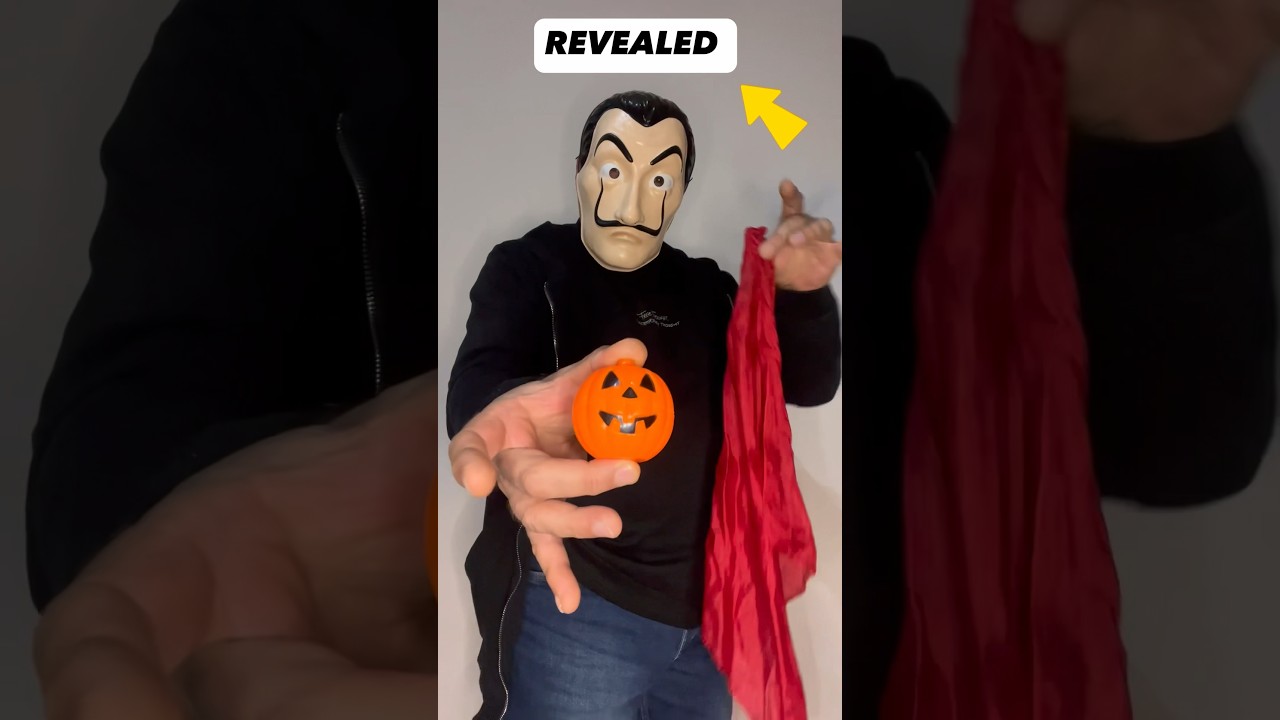 HALLOWEEN TRICK! 🎃 PUMPKIN VANISHES IN AN INSTANT MAGIC TRICK REVEALED #magic #tricks #halloween