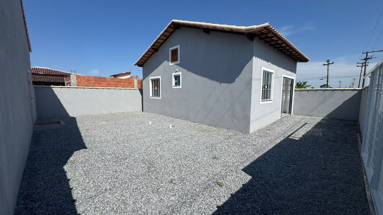 Casa à 3 km da praia em Unamar - Cabo Frio