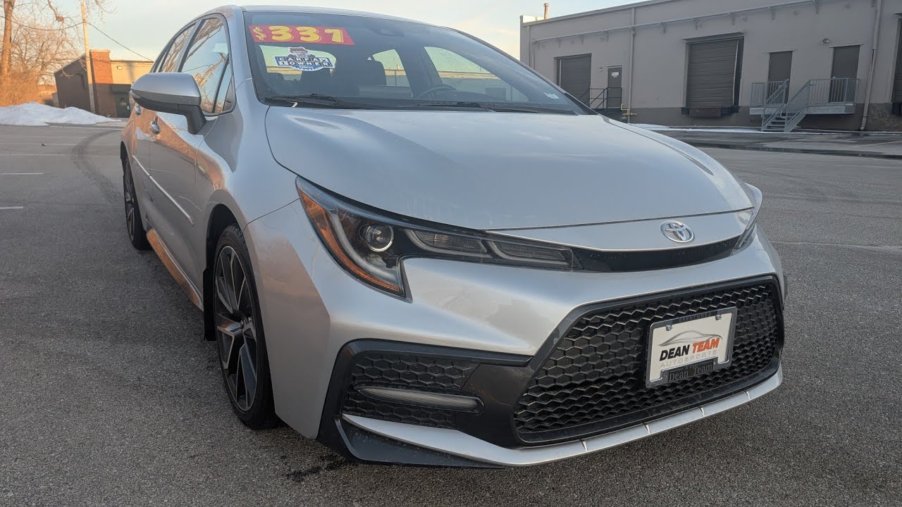 B4114 2022 Toyota Corolla 