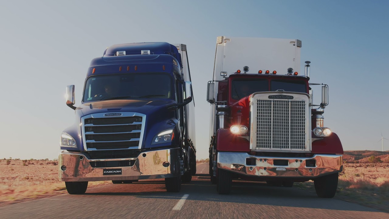 2021 Freightliner Cascadia v 1982 Freightliner FLC 120 | 40 years of Freightliner