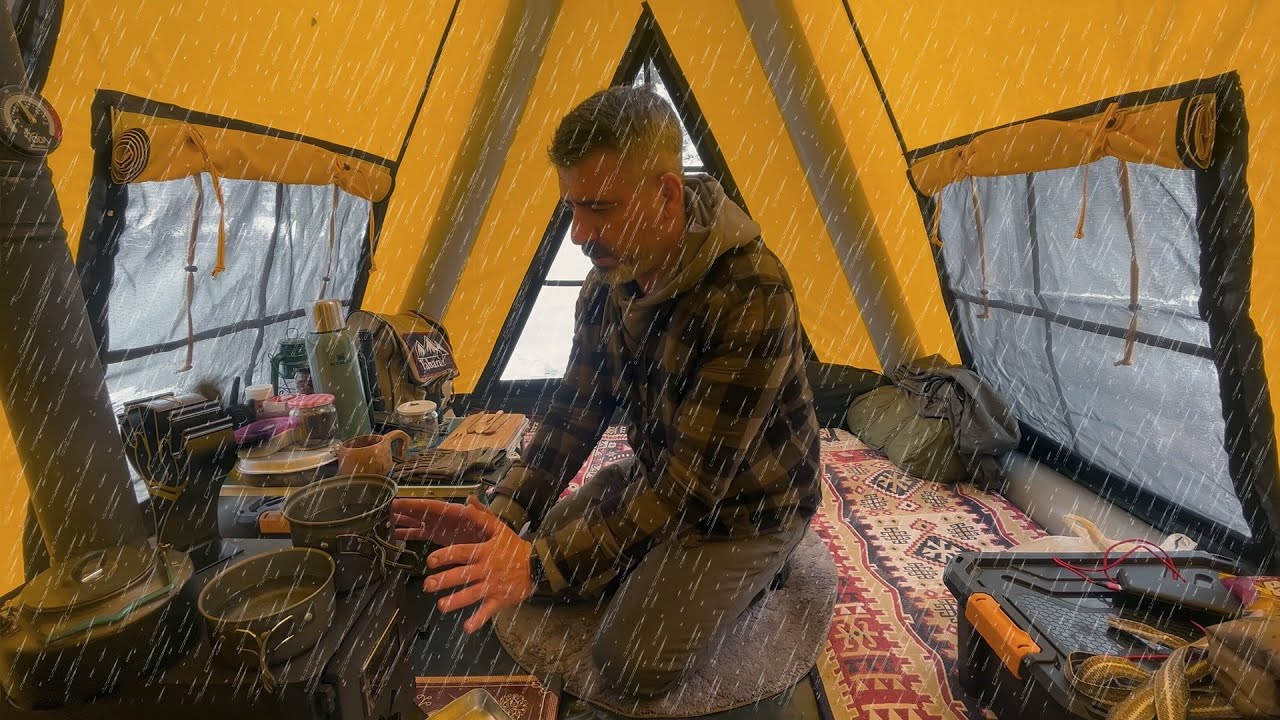 3 дня одиночного кемпинга в сильный снегопад - Расслабляющий кемпинг в снегопадах - ASMR