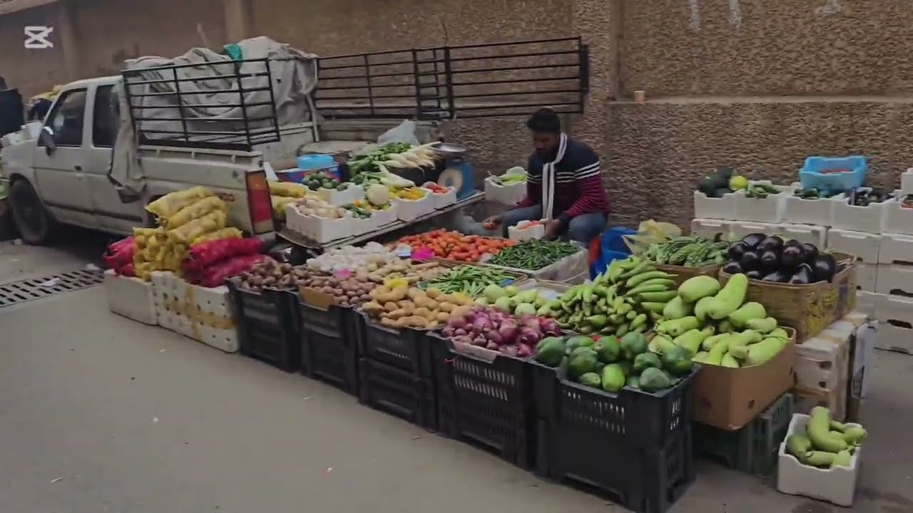 Bangladeshi market in Al Qasim Saudi Arabia 🇧🇩🇸🇦  #BangladeshiMarket #AlQasim #SaudiArabia #Shopping
