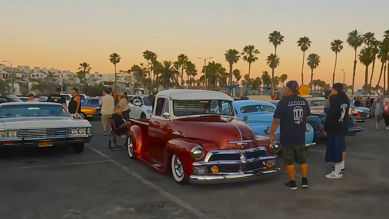 Sunsets In Paradise - Santa Monica Fridays Car Meet