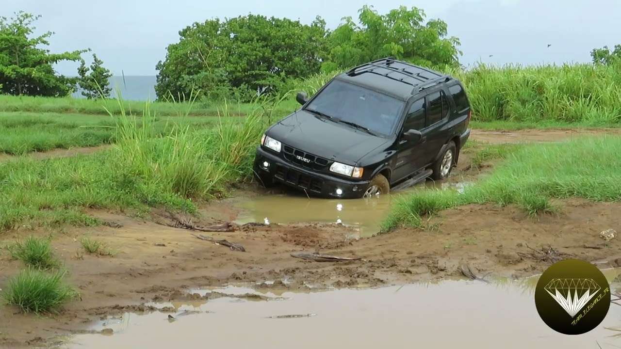 OFF-ROAD Testing Isuzu Rodeo with Huracane Erin 2025