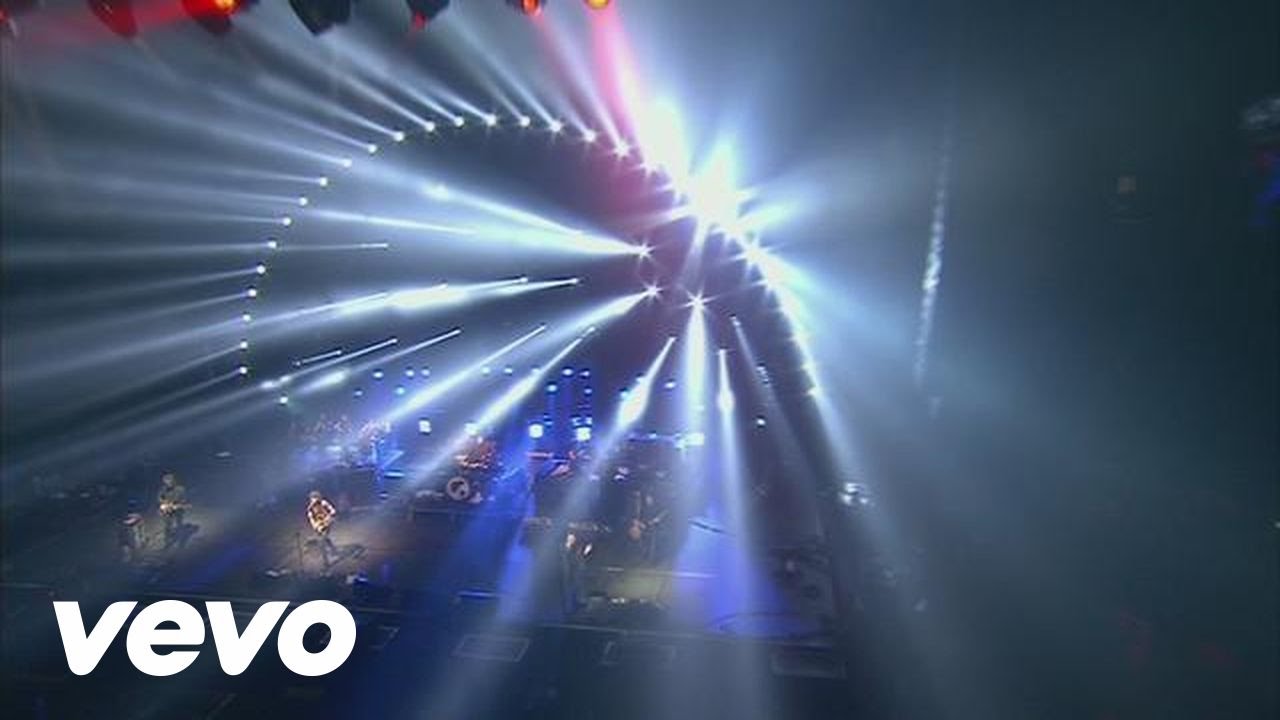 Kasabian - L.S.F. (NYE Re:Wired at The O2)