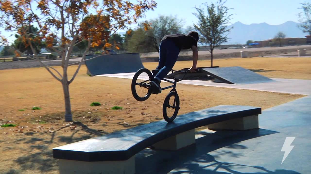 Tony Hamlin & Stevie Churchill Skatepark Session