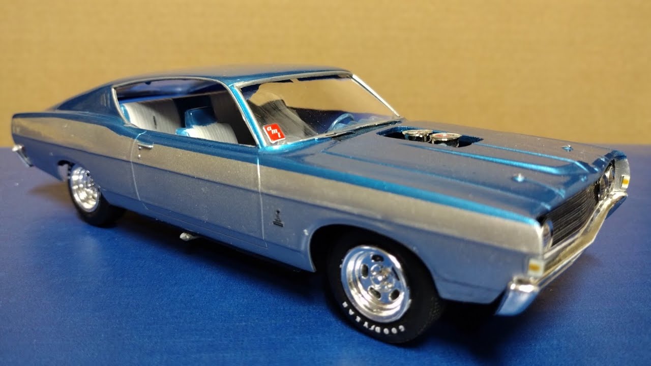 AMT 1969 Ford Torino Cobra Fastback Model Kit Completed Build