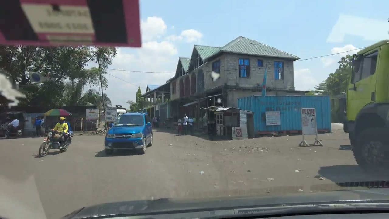 KINKOLE