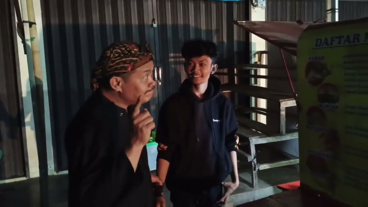 wajib coba !!! kuliner malam makanan enak jajanan kekinian di desa maleber kuningan jawa barat