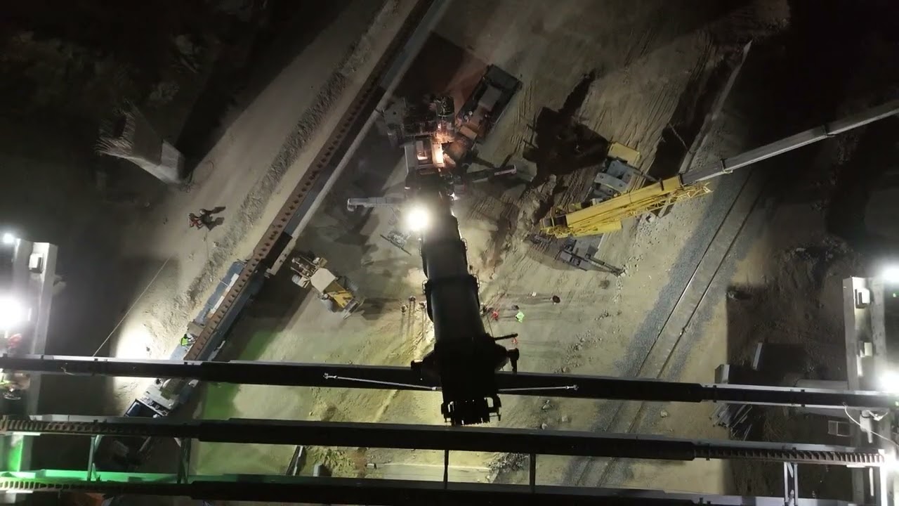 Installation of Bridge 6 |19-3-2025  |  تركيب كوبري ٦ مسار القطار السريع  |  JV Redcon Concrete Plus