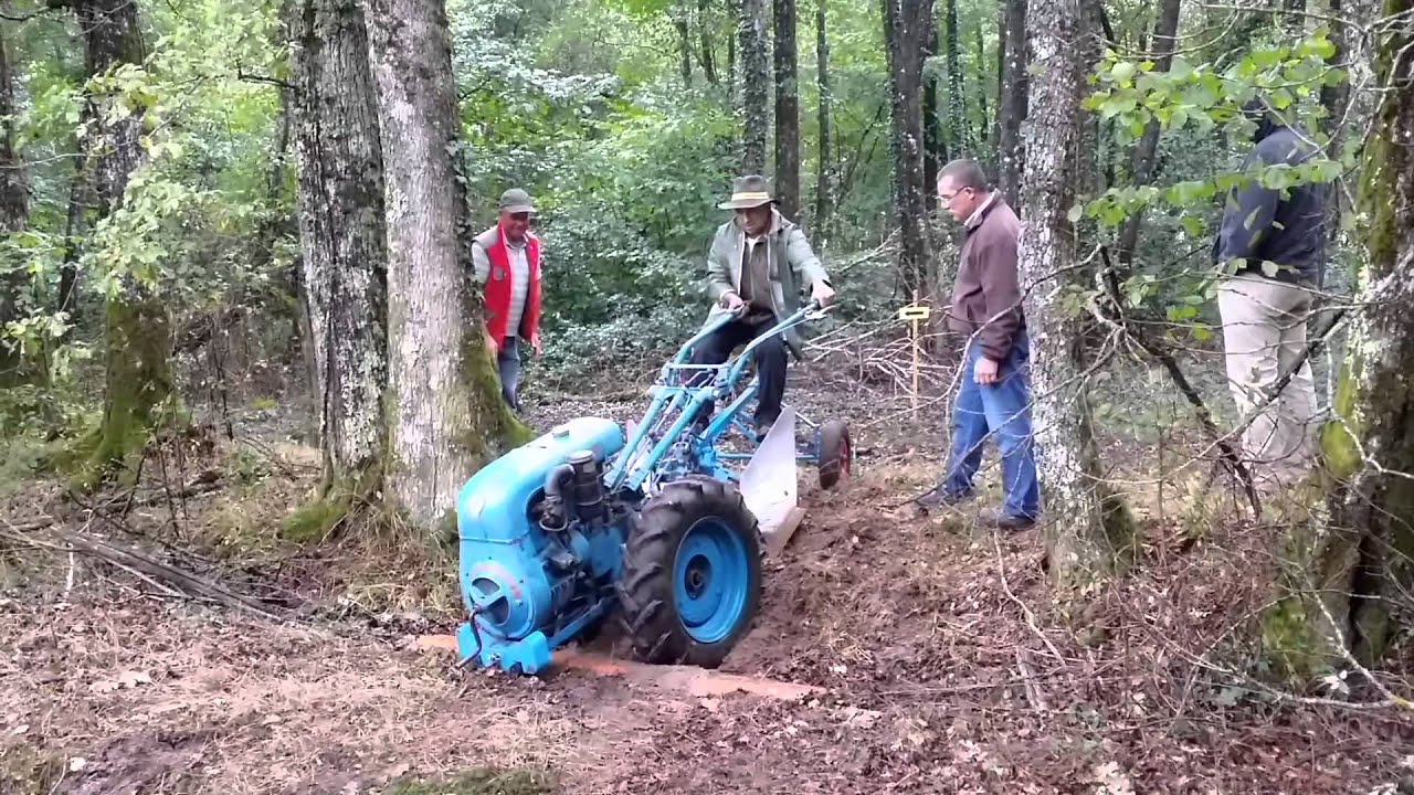 Promenade en motoculteurs N°4. Thiviers 2015