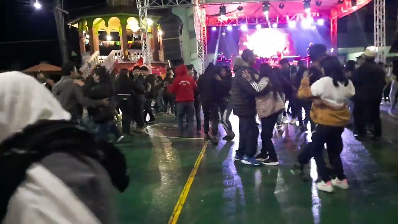 Veloz de la sierra 🐴 en Santo domigo Xagacia 2022 !!!!