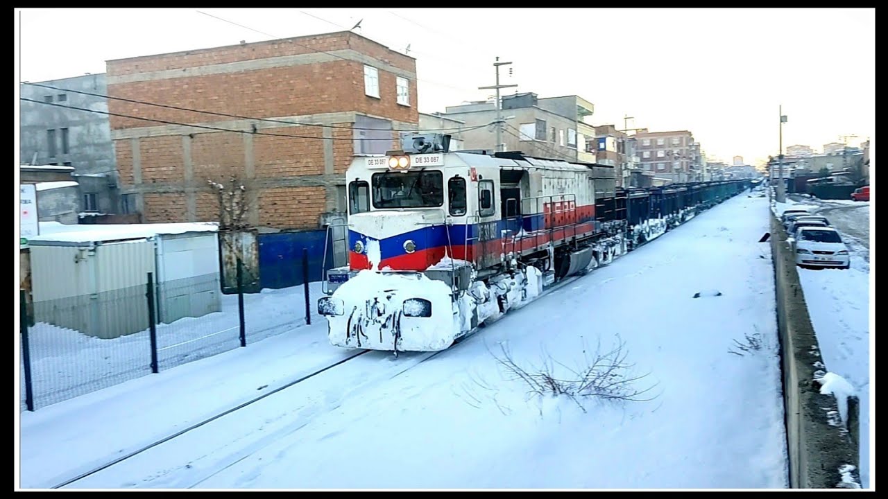 TCDD DE 33087 MADEN TRENİ [MINE TRAIN] KARLI DEMİR YOLU [SNOW RAILWAYS] GM EMD-GT26CW-2 DIESEL MOTOR