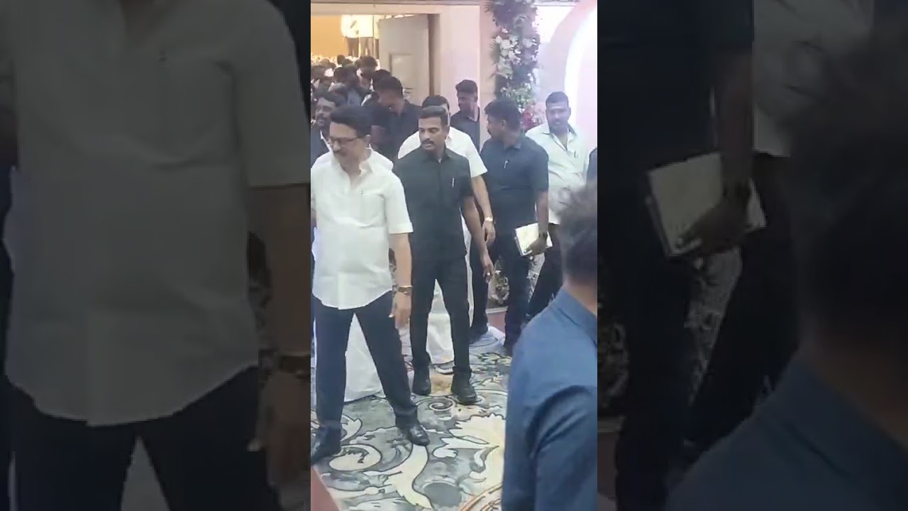 cm thiru Stalin avargal mass entry in marriage function #trending #cm #cmstalin #subscribe