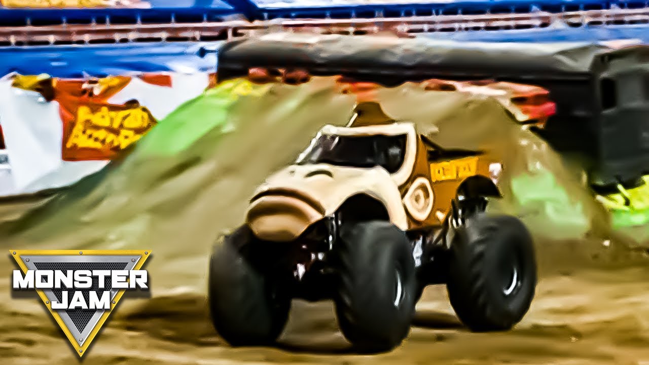 Donkey Kong Freestyle | Monster Jam World Finals X | Monster Jam