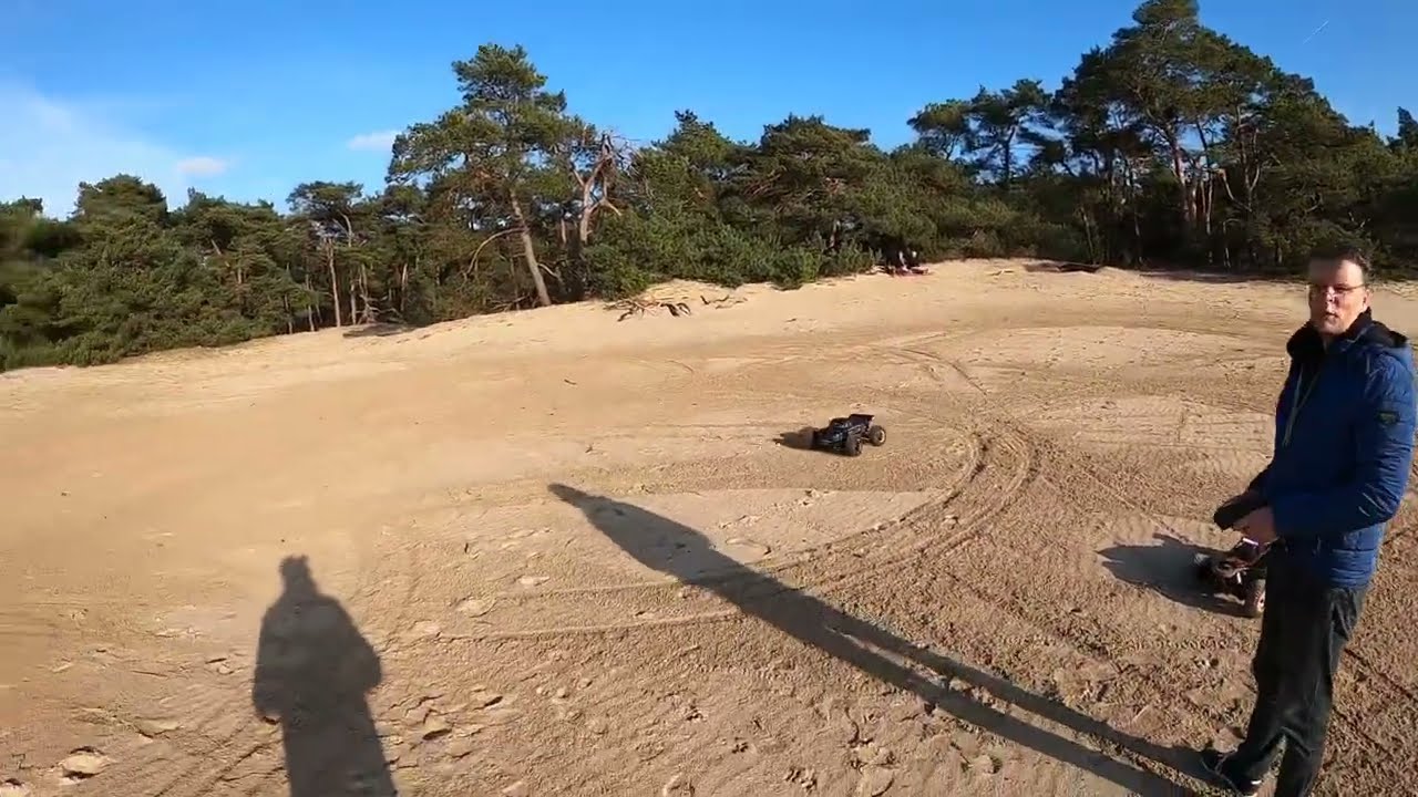 Arrma Outcast EXB M2C and dbxl-e