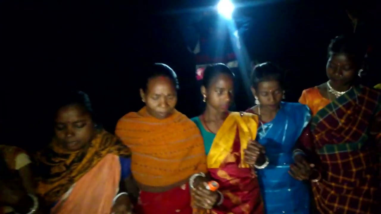 Kulhi muchạt́ durumjaḱ sorhae din Dumria hako kaṭkom din 