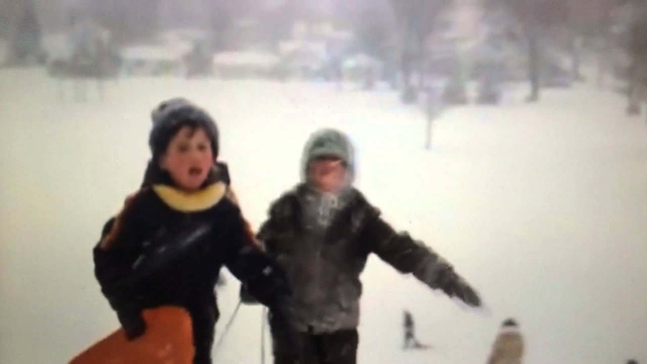 Holiday scenes of Grand Rapids, MI in 1979 from George C. Scott movie. HolidayMemoriesGR.com