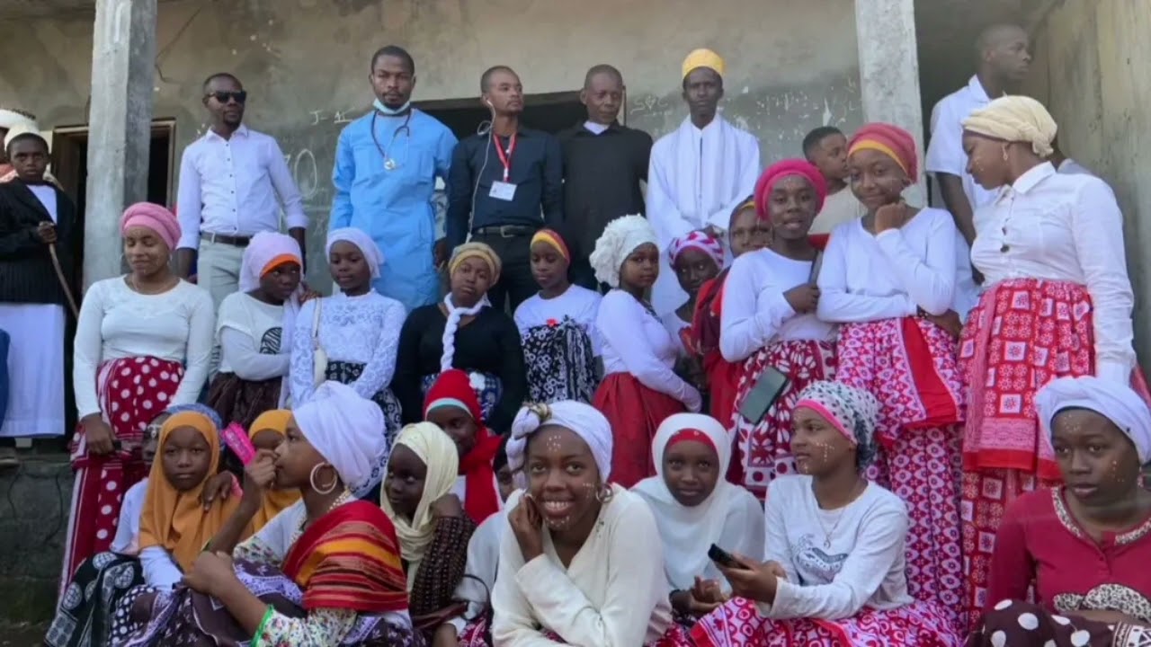 Chanson De L'école LGT Mwafaka De Djoumoichongo Hambou