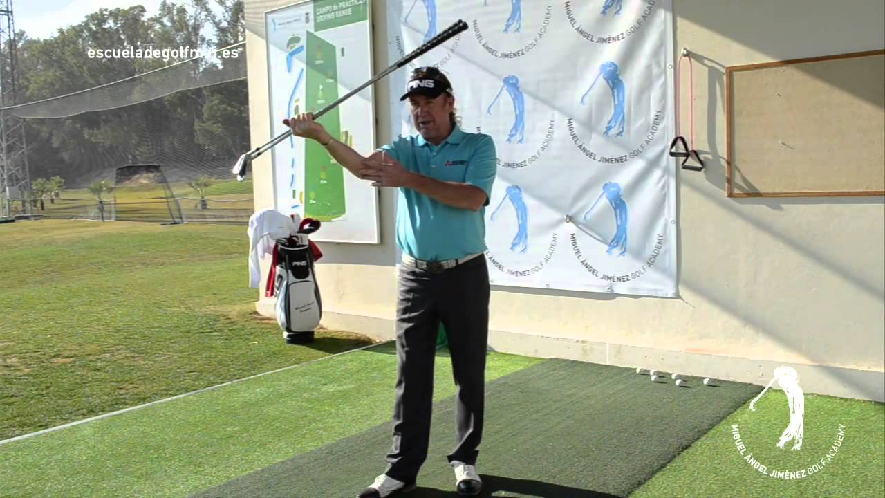 Miguel Ángel Jiménez Golf Academy - Los Estiramientos