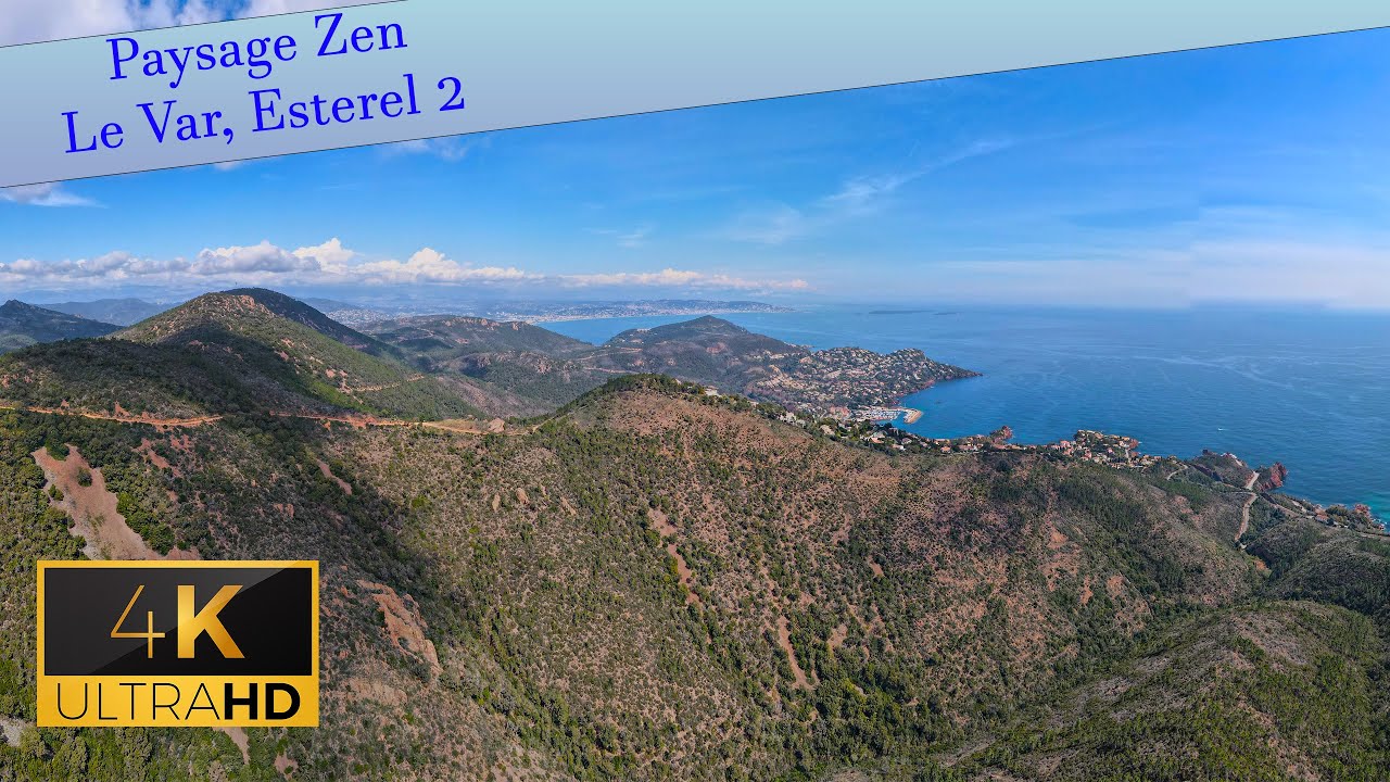 La Corniche d'Or, de Théoule sur Mer à Saint Raphaël dans le Var 83