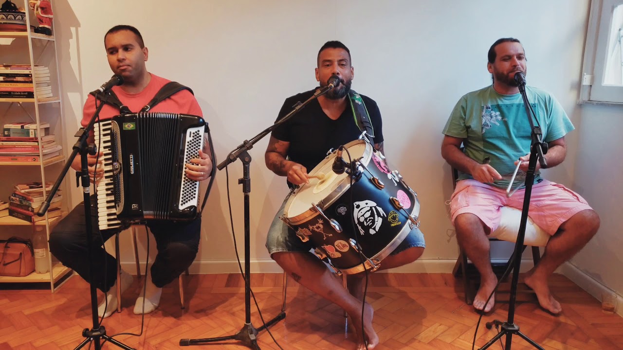 Trio Rapacuia - Na base do Chililique (Mestre Zinho) Projeto Rapacuia em casa