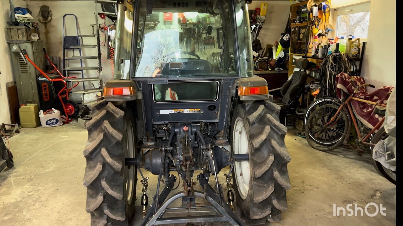 Вирвав бокову стяжку навіски,  на Kubota GL 281 ???