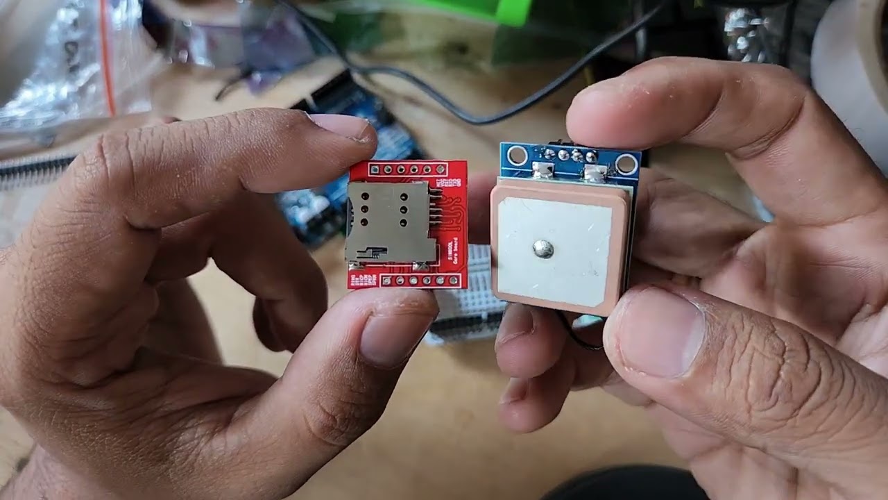 GPS TRACKER ARDUINO